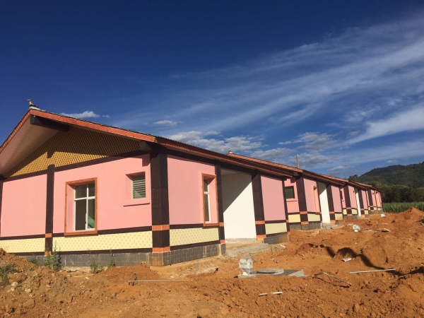 外墻刷漆要漂亮還要耐用，首先要學(xué)會(huì)施工